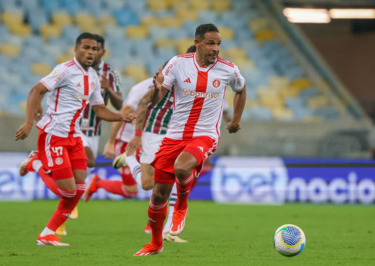 Colorado de Fernando saiu na frente, mas cedeu o empate ainda no primeiro tempo