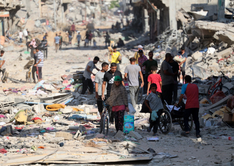 Khan Younis, a segunda maior cidade de Gaza, já havia sofrido uma destruição generalizada durante uma ofensiva aérea e terrestre no início deste ano