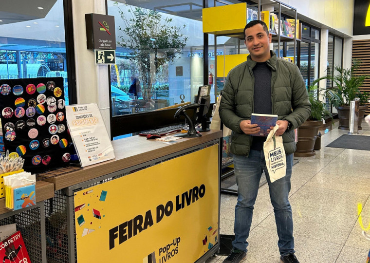 Pop-Up Livros, no Centro Histórico de Porto Alegre, foi fortemente atingida pelas enchentes