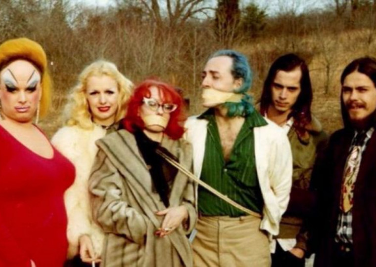 'Pink flamingos', filme de John Waters, é uma das produções do evento, que segue até o dia 28 de julho