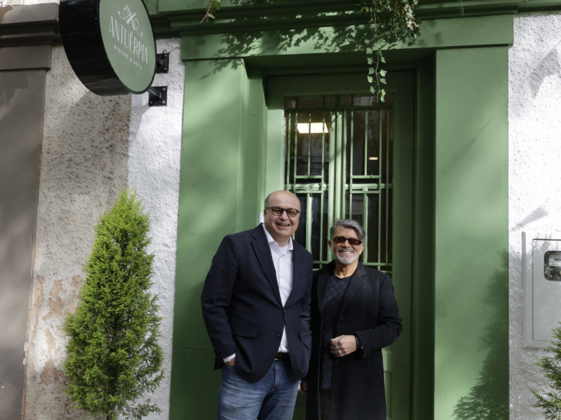 Carlos Fernandes e Caco Zanchi s&atilde;o os nomes a frente do Antu&eacute;rpia, novo bistr&ocirc; no Moinhos de Vento Foto: T&Acirc;NIA MEINERZ/JC