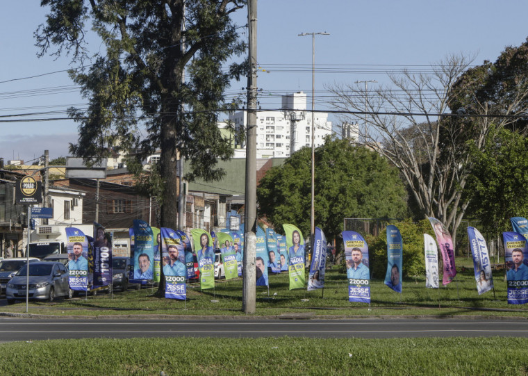 Disposição de materiais de campanha em vias públicas está permitida desde 16 de agosto