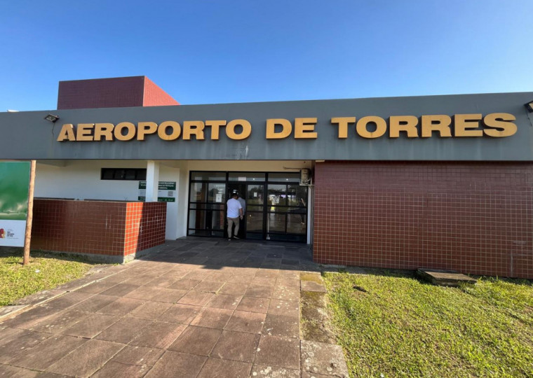 Estado afirma que Infraero irá retirar máquinas das pistas dos aeroportos, possibilitando o retorno das operações