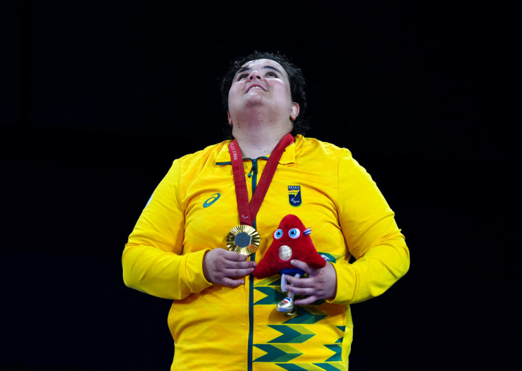 "Não estou acreditando. É muita felicidade", disse Rebeca, que ganhou medalha de ouro