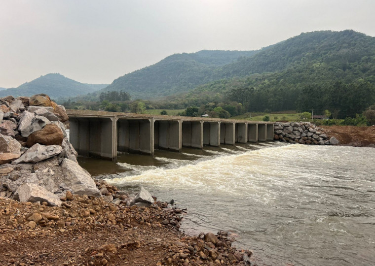 Ponto sobre o rio Caí ligando Caxias do Sul a Nova Petrópolis foi uma das ações