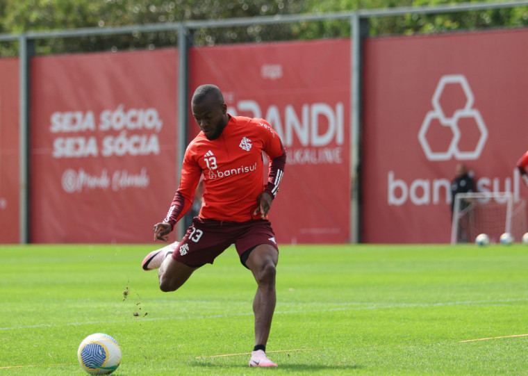 Colorado de Valencia iniciou preparação para duelo direto na briga por G-6