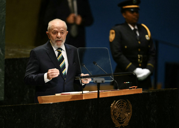 Na abertura da Assembleia Geral da ONU, Lula criticou o negacionismo do aquecimento global 