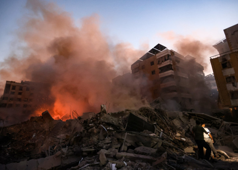 Diversos prédios foram destruídos pela investida