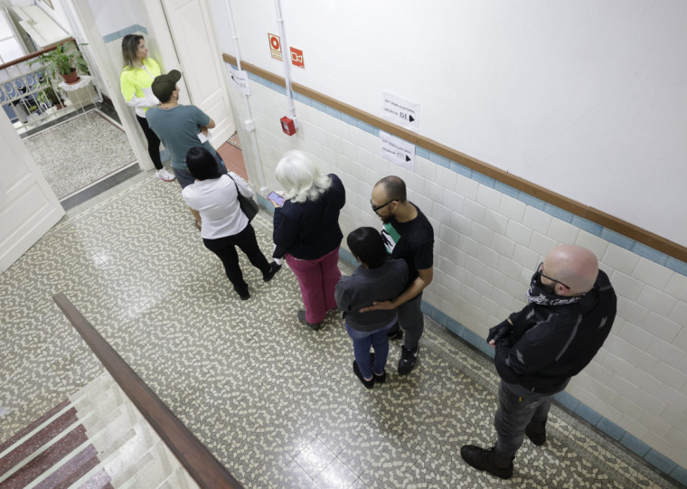 Mais de 751 mil eleitores votaram na capital gaúcha neste domingo; destes, 56 mil anularam ou votaram em branco