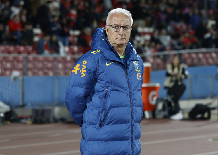 Desde que assumiu a seleção, Dorival tem cinco vitórias, cinco empates e uma derrota