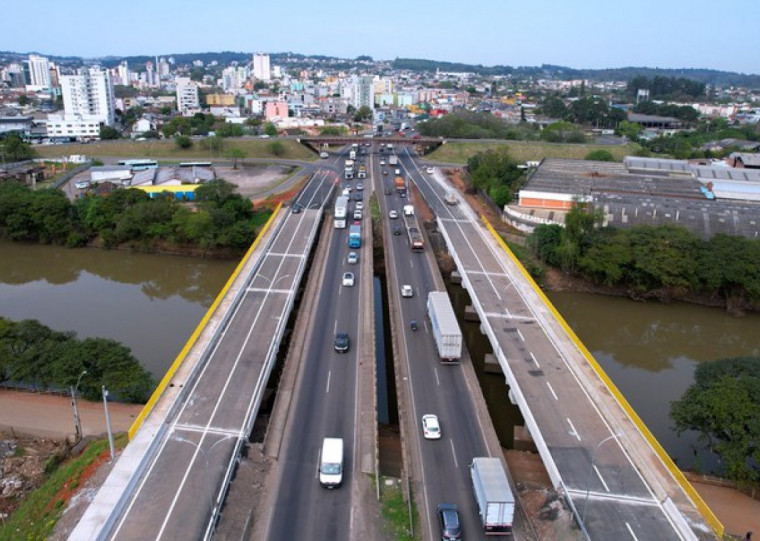 Região verifica intenso tráfego de veículos