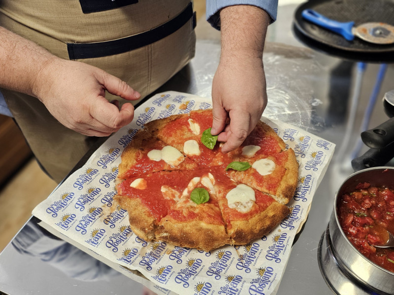  As pizzas da Villa Positano pretendem oferecer uma experi&ecirc;ncia t&iacute;pica italiana Foto: NATHAN LEMOS/JC