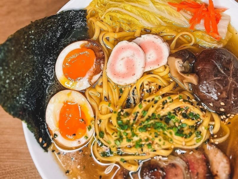 o Rua oferece diversas opções de comidas rápidas e fáceis de se comer na correria do dia a dia Foto: RUA POA / REPRODUÇÃO/ INSTAGRAM / JC