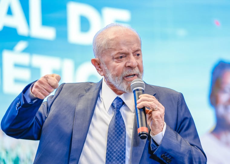 Lula afirma que as camadas mais necessitadas não podem sofrer sempre que há necessidade de cortar gastos públicos