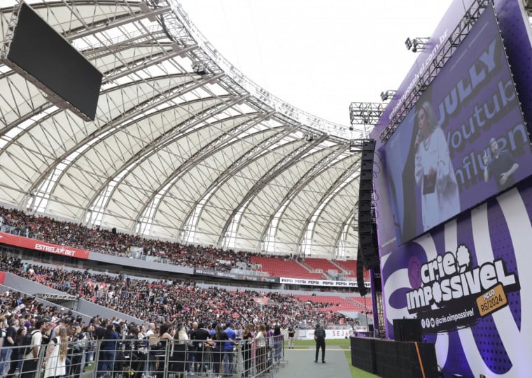 A atividade foi realizada na manhã desta quinta-feira (21), no estádio Beira-Rio
