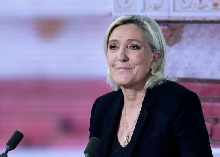 Le Pen defendeu que é possível aprovar um novo orçamento para 2025 em apenas algumas semanas