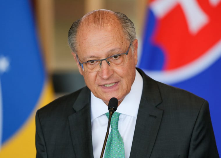 Alckmin reiterou a posição brasileira de não reconhecer as eleições que reconduziram o chavista ao poder