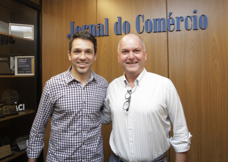 Presidente do Capítulo Porto Alegre da Entrepreneurs Organization (EO), Gabriel Barbosa e o empresário João Lopes de Almeida, responsável pela prospecção dos eventos da EO 