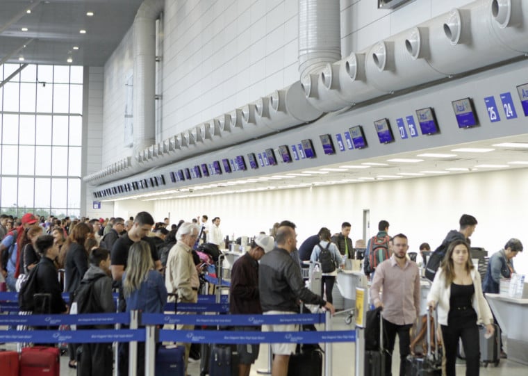 Check-in doméstico do Salgado Filho teve uma grande movimentação de passageiros