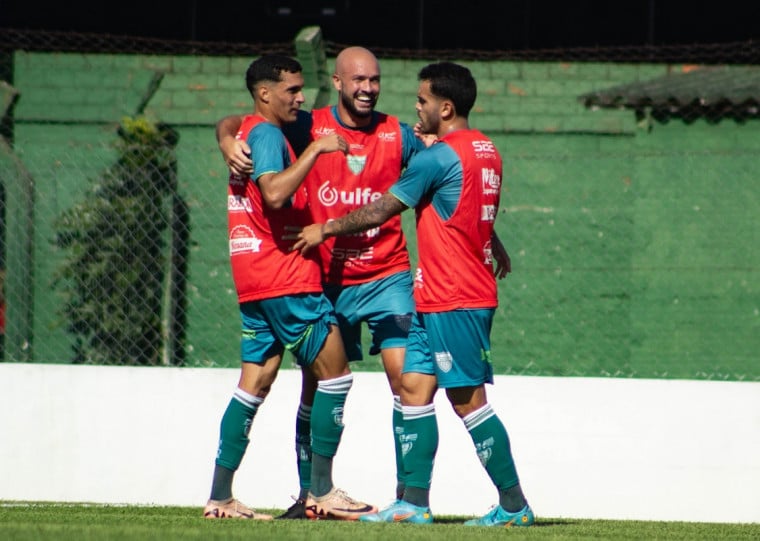 Em virtude do calendário apertado, Avenida iniciou a pré-temporada dia 25 de novembro