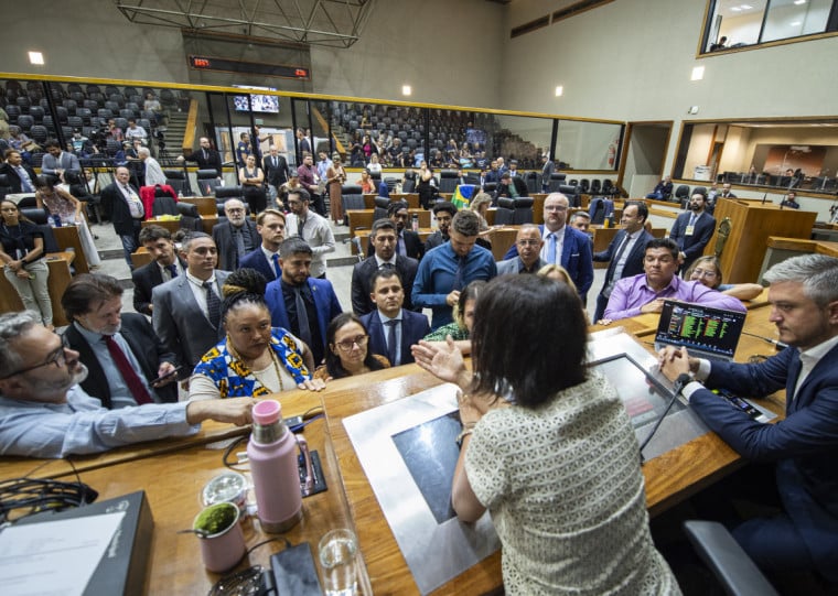 Propostas não poderão ser votadas antes da realização de audiência pública