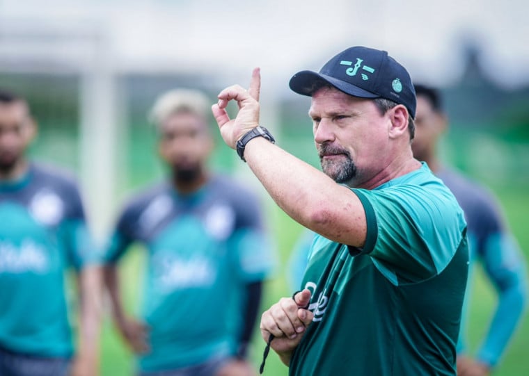 Fábio Mathias segue no comando do Papo após evitar o rebaixamento no Brasileirão