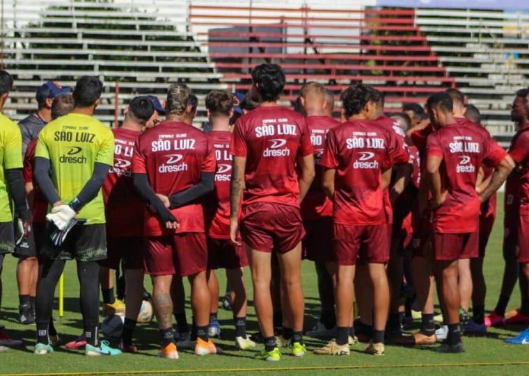 Rubro quer ir à semifinal do Estadual e garantir vaga na Copa do Brasil