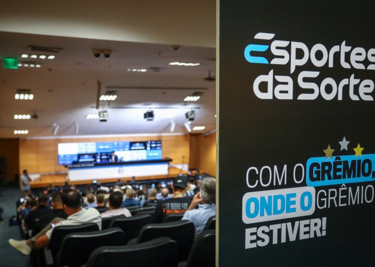 O contrato vigente com a Esportes da Sorte é entrave para a parceria