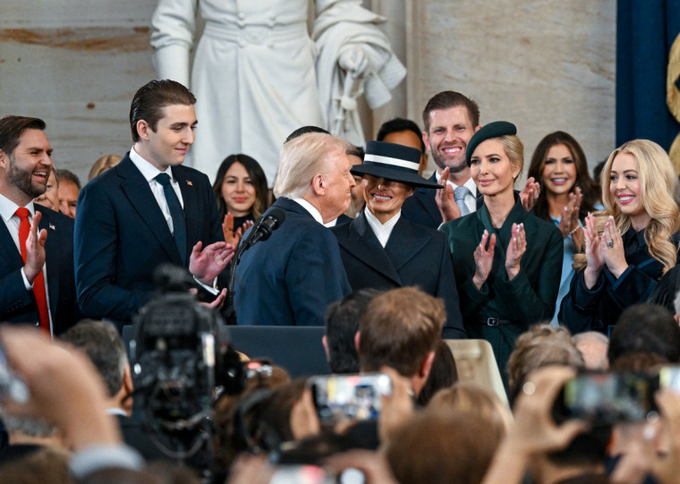 Durante sua campanha para presidente em 2024, Trump teve seus filhos e netos ao seu lado